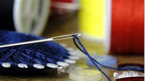 How to Thread an Embroidery Needle: A Thorough Guide